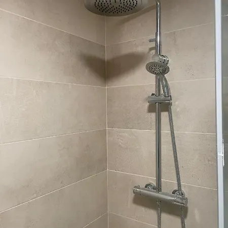 Goodhouse Begona Διαμέρισμα Χιχόν